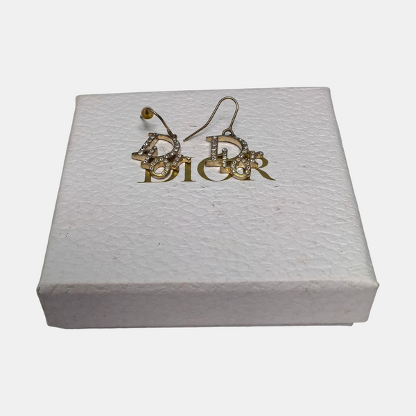 Metal Gold Stud Earrings
