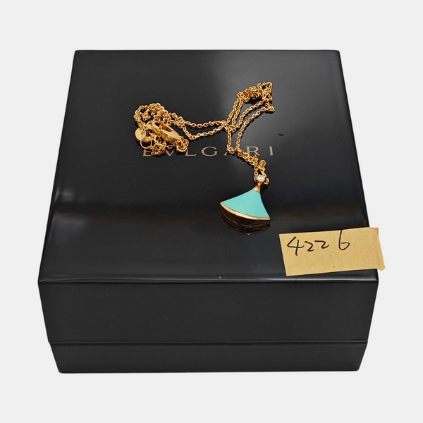 DIVAS' DREAM 18k Rose Gold Blue Necklace