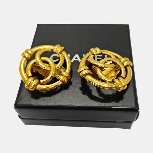 Metal Gold Earrings