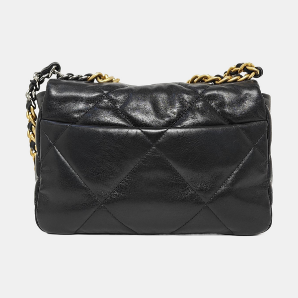 CHANEL 19 Small Quilted Lambskin Black