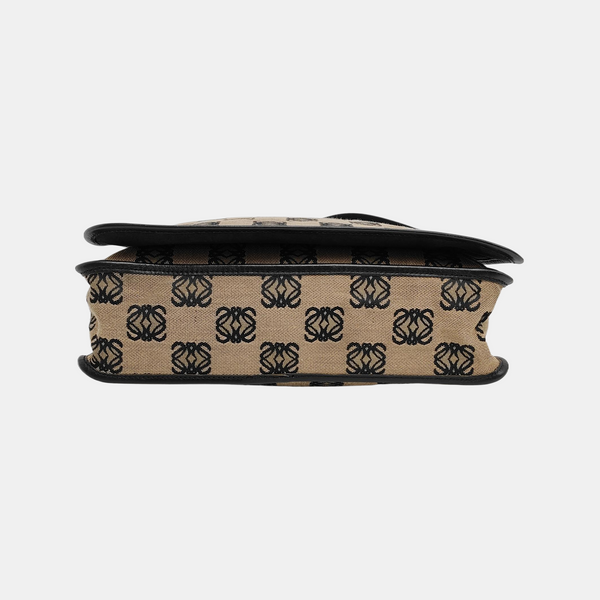 Monogram Canvas Beige