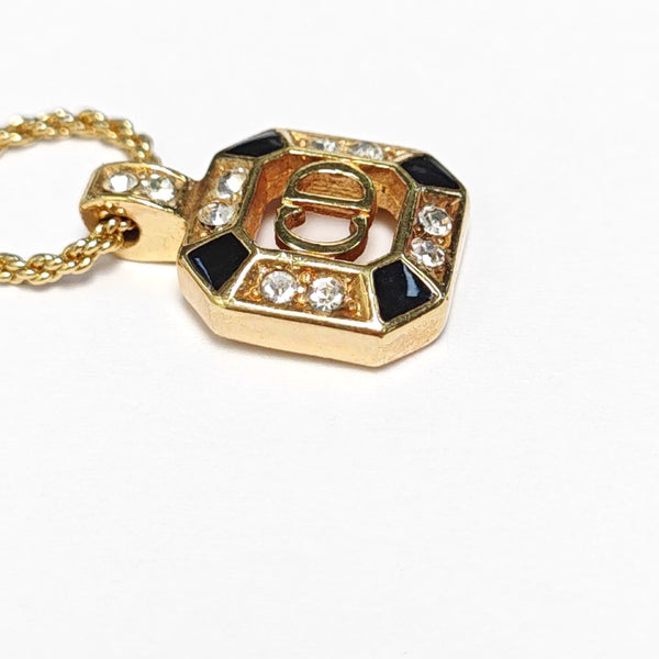 Twist Round Metal Gold Necklace