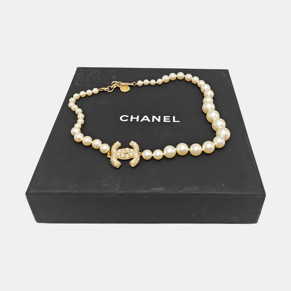 Metal White Necklace