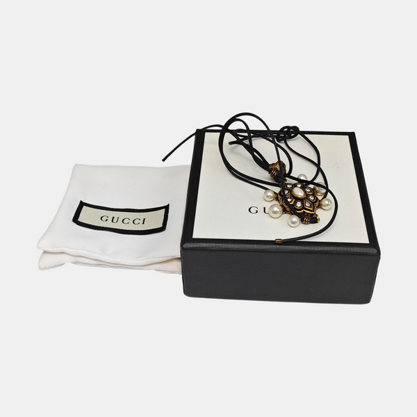 Metal Black Necklace