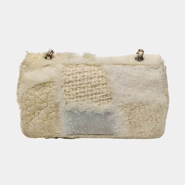 Authenticated pre-owned CLASSIC FLAP Fabric Beige - Shoulder Bag at Looply
