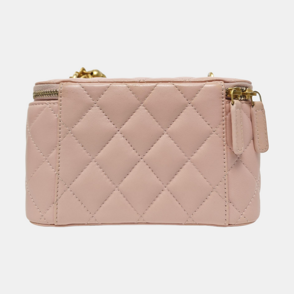 VANITY CASE Small Quilted Lambskin Pink