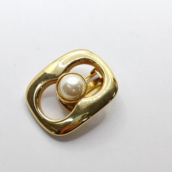 Metal Gold Clip On Earrings