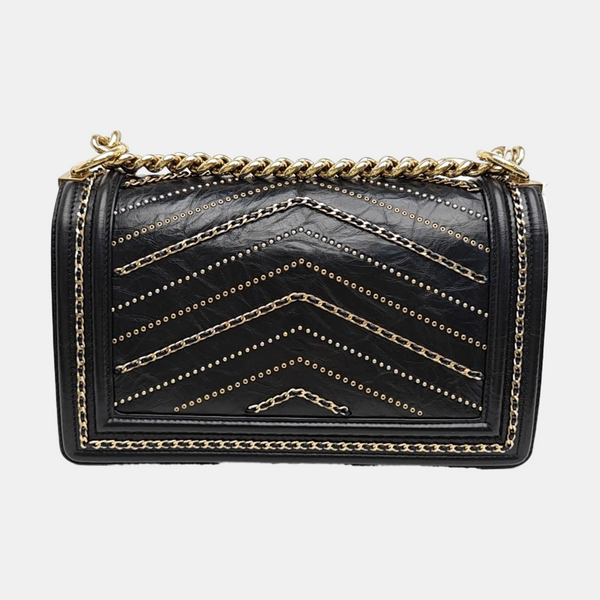 BOY CHANEL Medium Chevron Calfskin Black