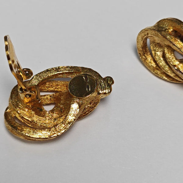 Twist Round Metal Gold Clip On Earrings