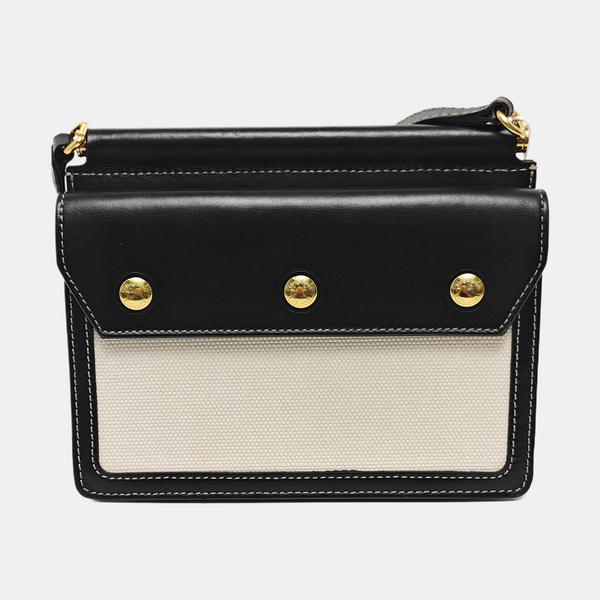 Title Canvas Black