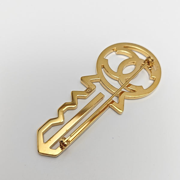 Metal Gold Brooch
