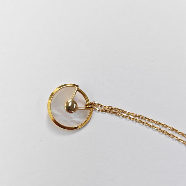 AMULETTE DE CARTIER 18k Gold Necklace
