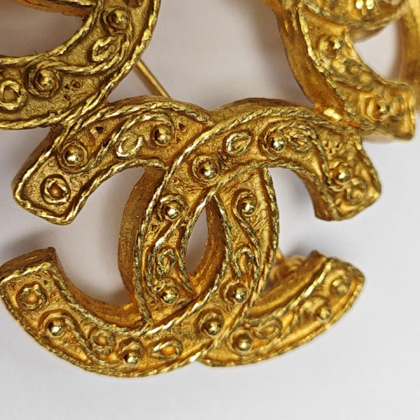 Vintage Metal Gold Brooch