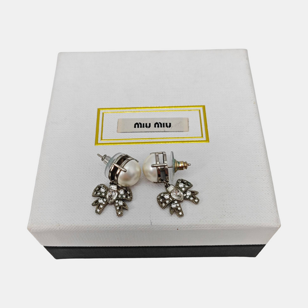 Metal Silver Stud Earrings