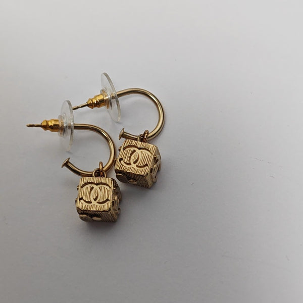 Metal Gold Stud Earrings