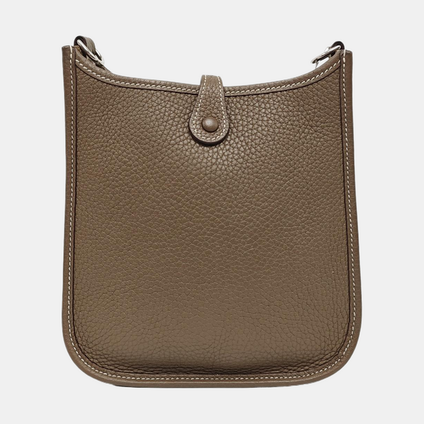 Evelyne 16 Clemence Gray