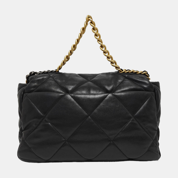CHANEL 19 Maxi Quilted Lambskin Black