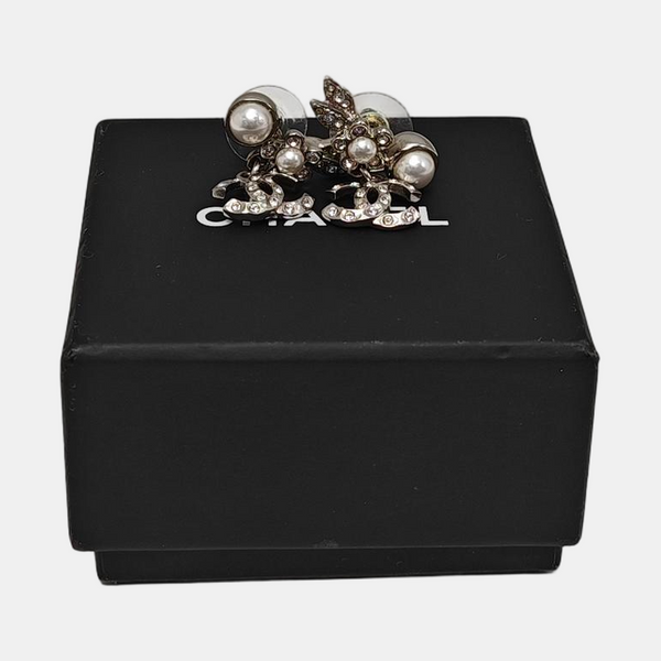 CC Logo Metal Silver Stud Earrings
