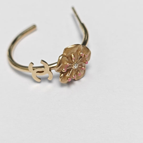 Metal Gold Stud Earrings