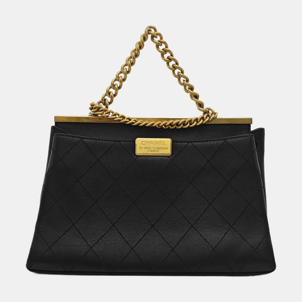 CLASSIC FLAP Quilted Lambskin Black