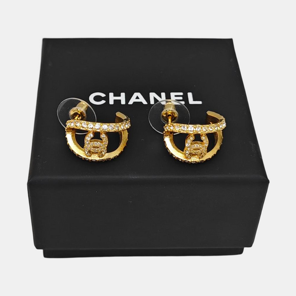 Metal Gold Stud Earrings