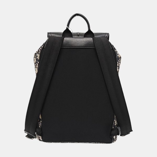 Motion Quilted Canvas Black
