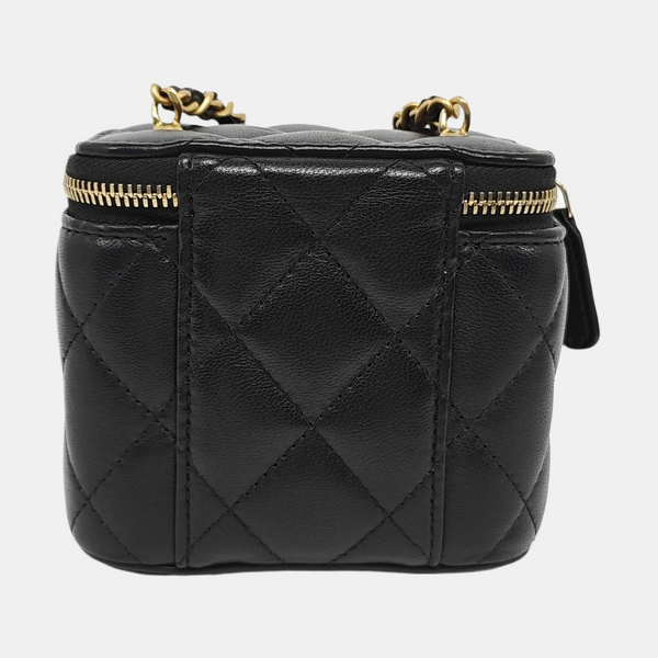 VANITY CASE Mini Quilted Lambskin Black