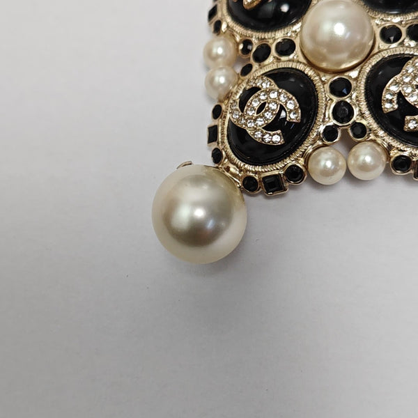 Metal Black Brooch