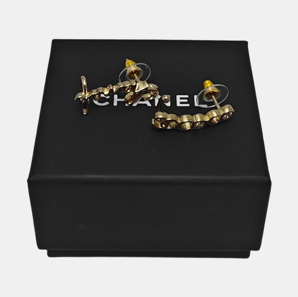 Metal Gold Stud Earrings