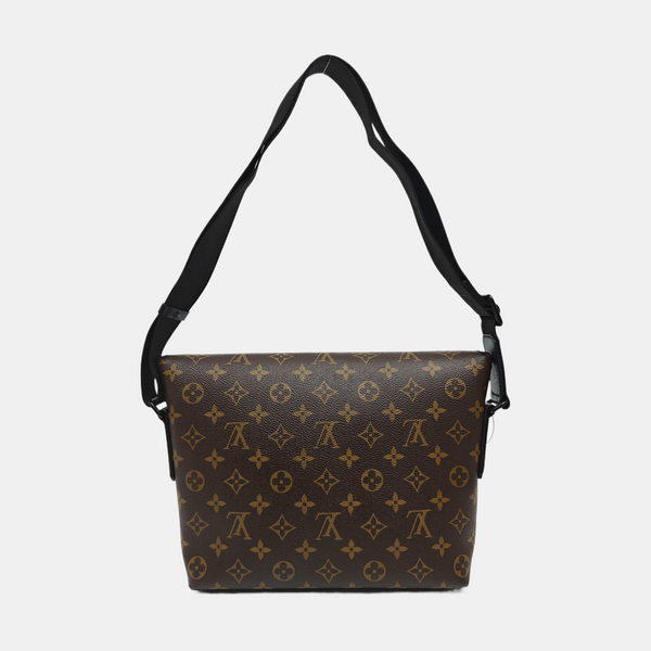 MAGNETIC Monogram Coated Canvas Brown