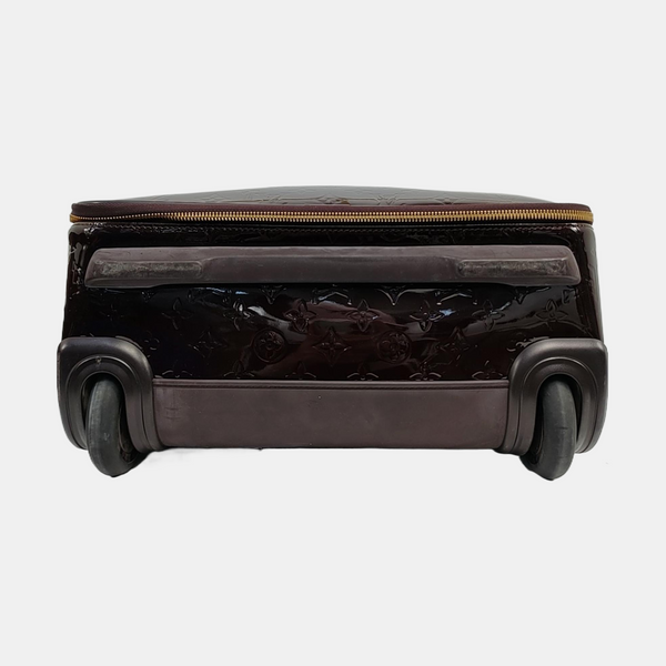 Authenticated pre-owned PEGASE 45 Patent Leather Burgundy - Luggage at Looply