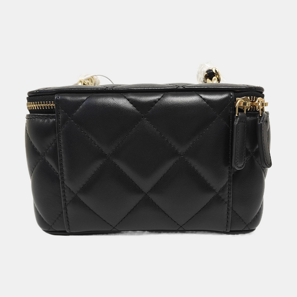 VANITY CASE Small Quilted Lambskin Black