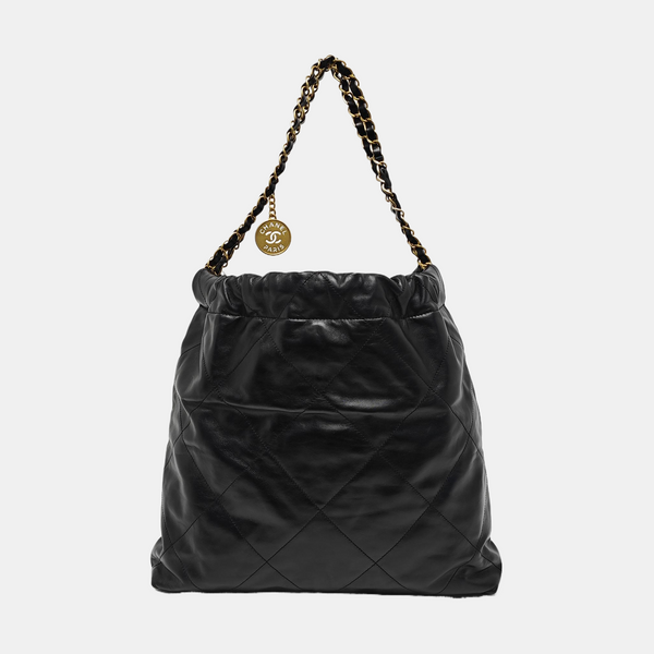 CHANEL 22 Medium Quilted Calfskin Black