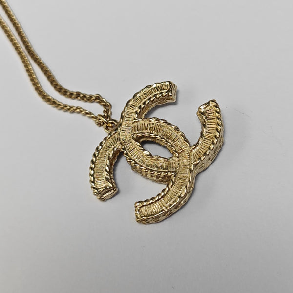 Metal Gold Necklace