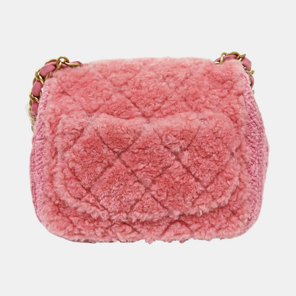 CLASSIC FLAP Mini Quilted Sheepskin Red