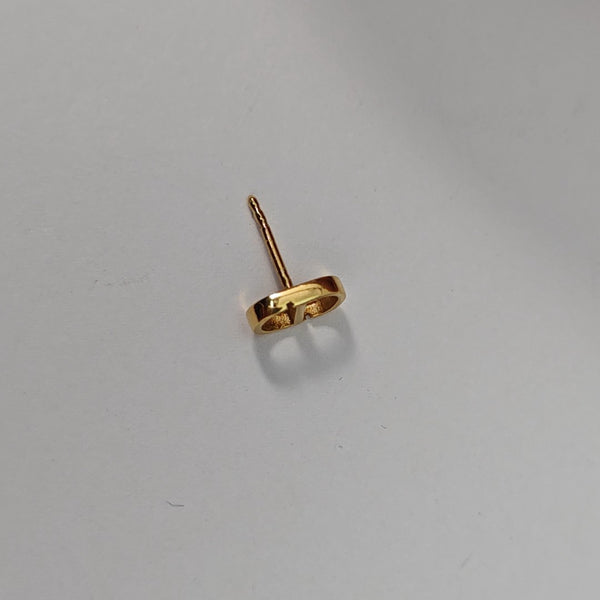 Petit CD Metal Gold Stud Earrings