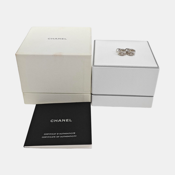 18k White Gold Silver Stud Earrings