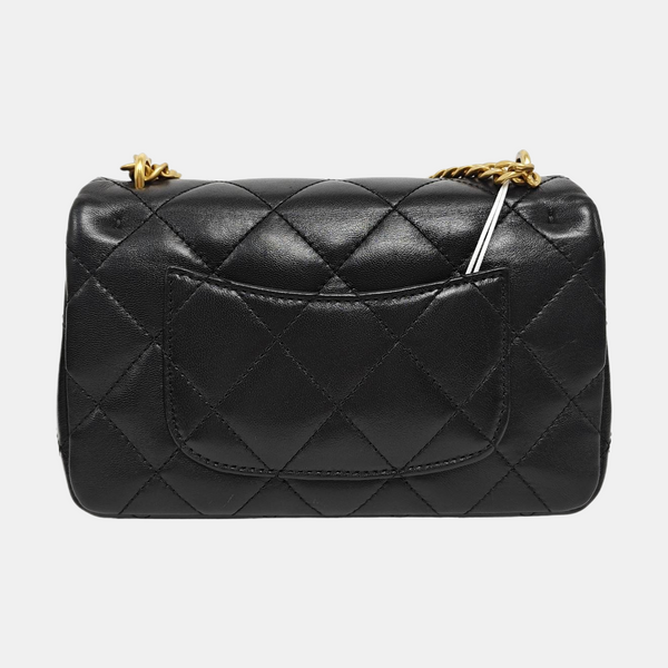 CLASSIC FLAP Mini Quilted Lambskin Black