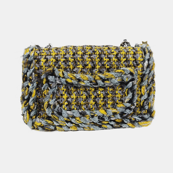 CLASSIC FLAP Medium Quilted Wool Yellow