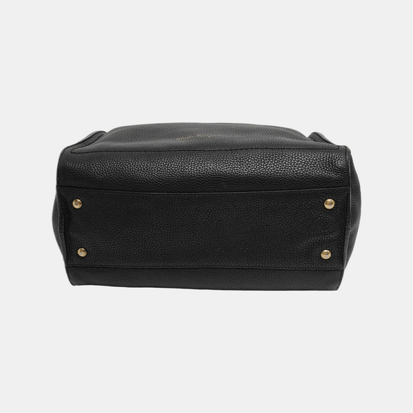 Amy Medium Calfskin Black