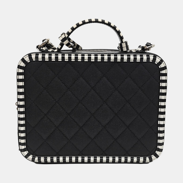 Authenticated pre-owned FILIGREE Medium Quilted Grained Calfskin Black - Shoulder Bag at Looply