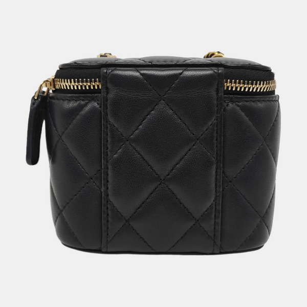VANITY CASE Mini Quilted Lambskin Black
