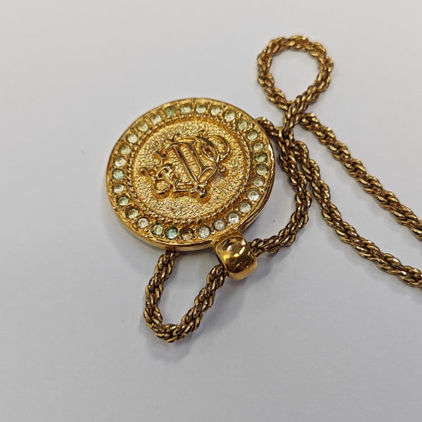 Insignia Metal Gold Necklace