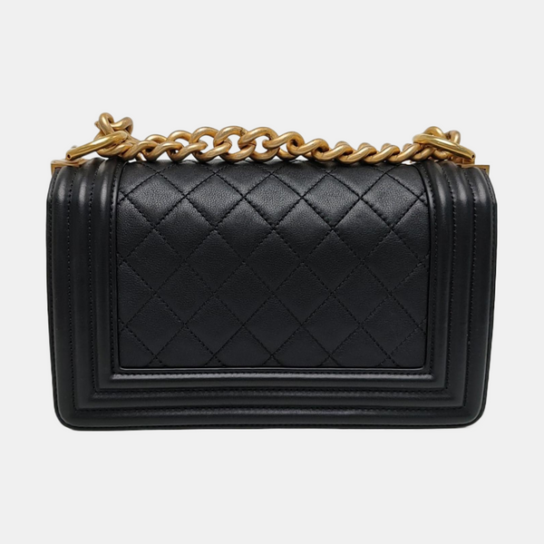 Authenticated pre-owned BOY CHANEL Small Quilted Calfskin Black - Shoulder Bag at Looply