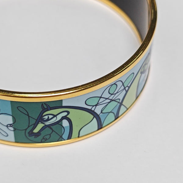Email Metal Green Bangle