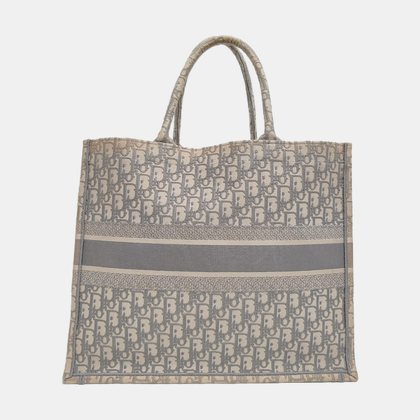 Authenticated pre-owned Book Tote Large Monogram Canvas Grey - Tote Bag at Looply