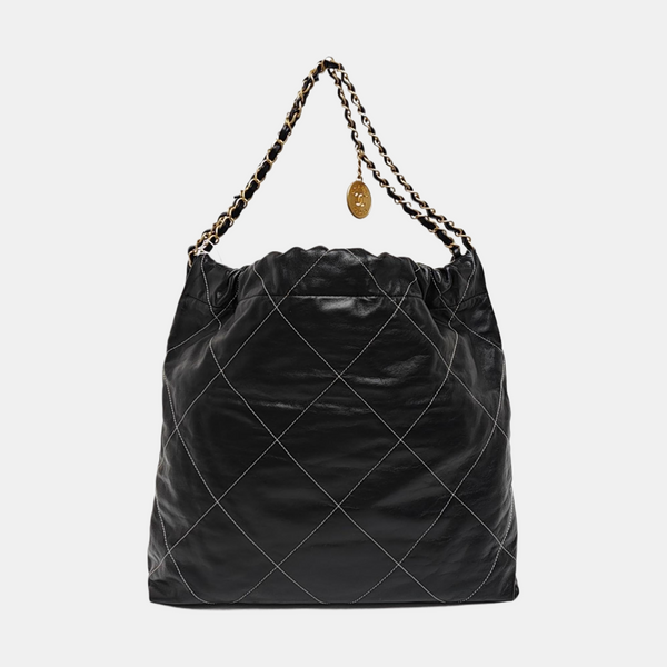 CHANEL 22 Medium Quilted Calfskin Black