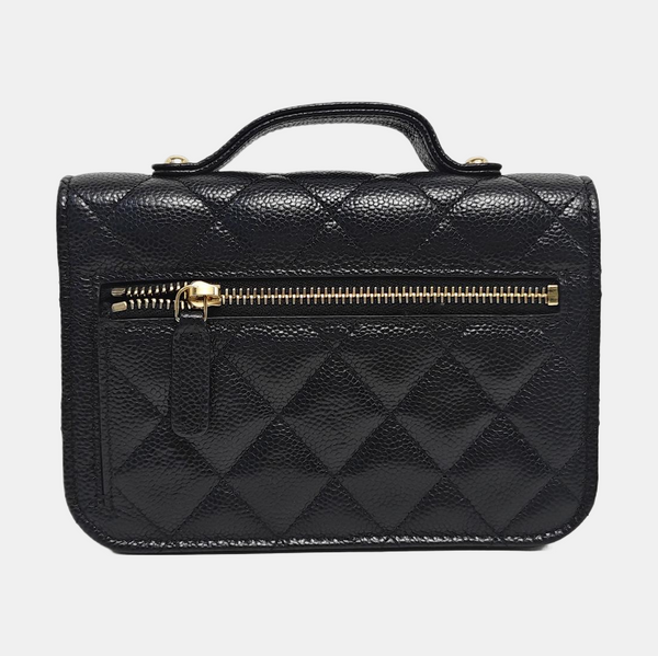 Authenticated pre-owned BUSINESS AFFINITY Quilted Grained Calfskin Black - Shoulder Bag at Looply