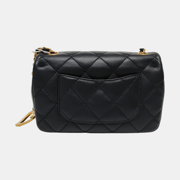 Authenticated pre-owned CLASSIC FLAP Small Quilted Lambskin Black - Shoulder Bag at Looply