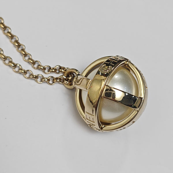 Metal Gold Necklace